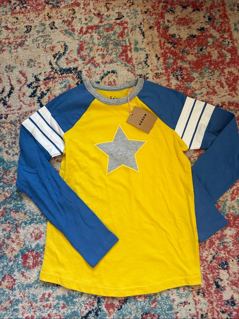 Mini Boden Yellow & Blue Star Raglan Long-Sleeve Tee